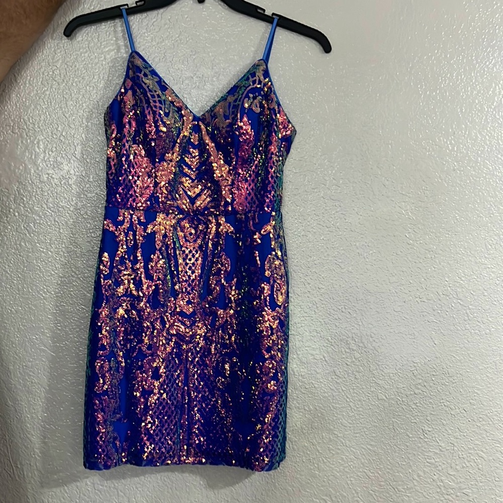 City Vibe Homecoming size 3